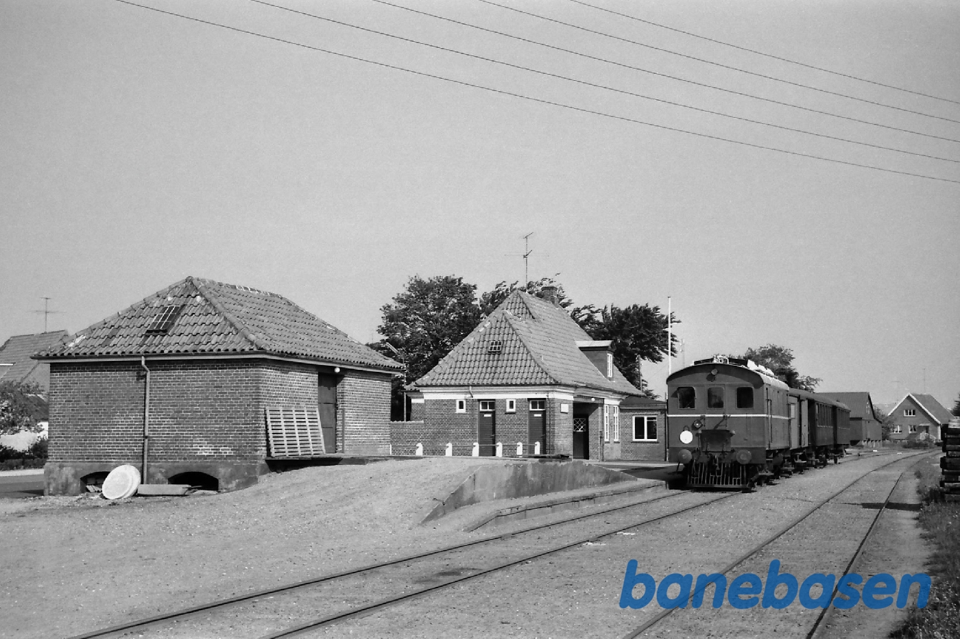 Udflugtstog ved station Udflugtstog ved station