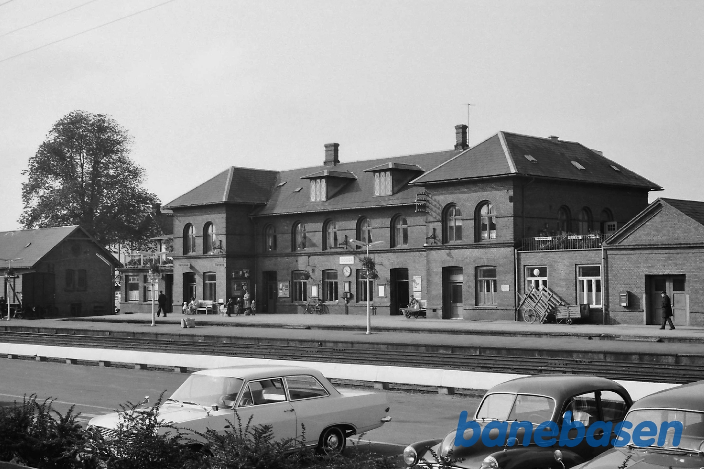 Stationen Stationen