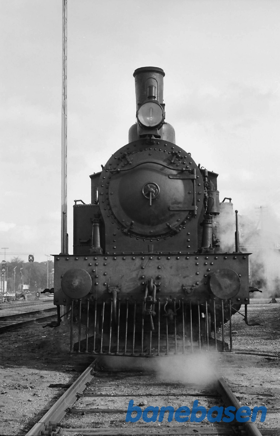 Lok nr. 406 forfra Lok nr. 406 forfra