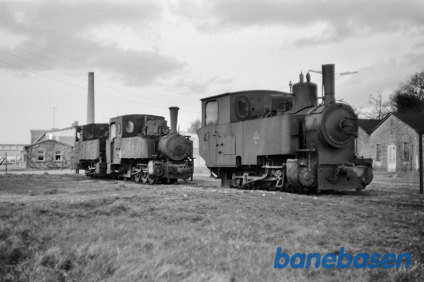 Roebanelok. Nr. B4, B2 og 5 ved lukning af Sakskøbing-banerne solgt til DJK og kørt til Maribo Roebanelok. Nr. B4, B2 og 5 ved lukning af Sakskøbing-banerne solgt til DJK og kørt til Maribo