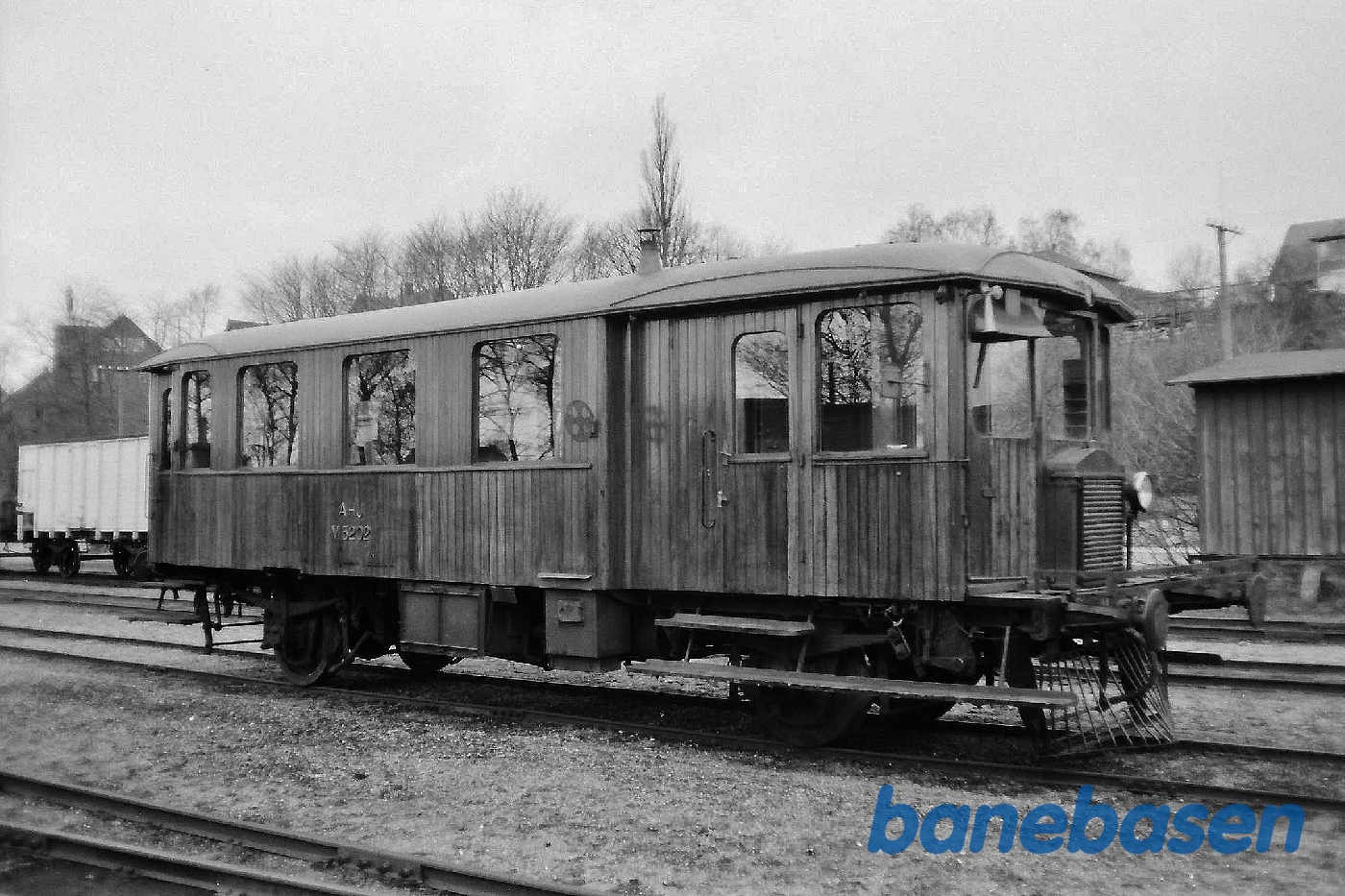 AHJ M 5202 AHJ M 5202