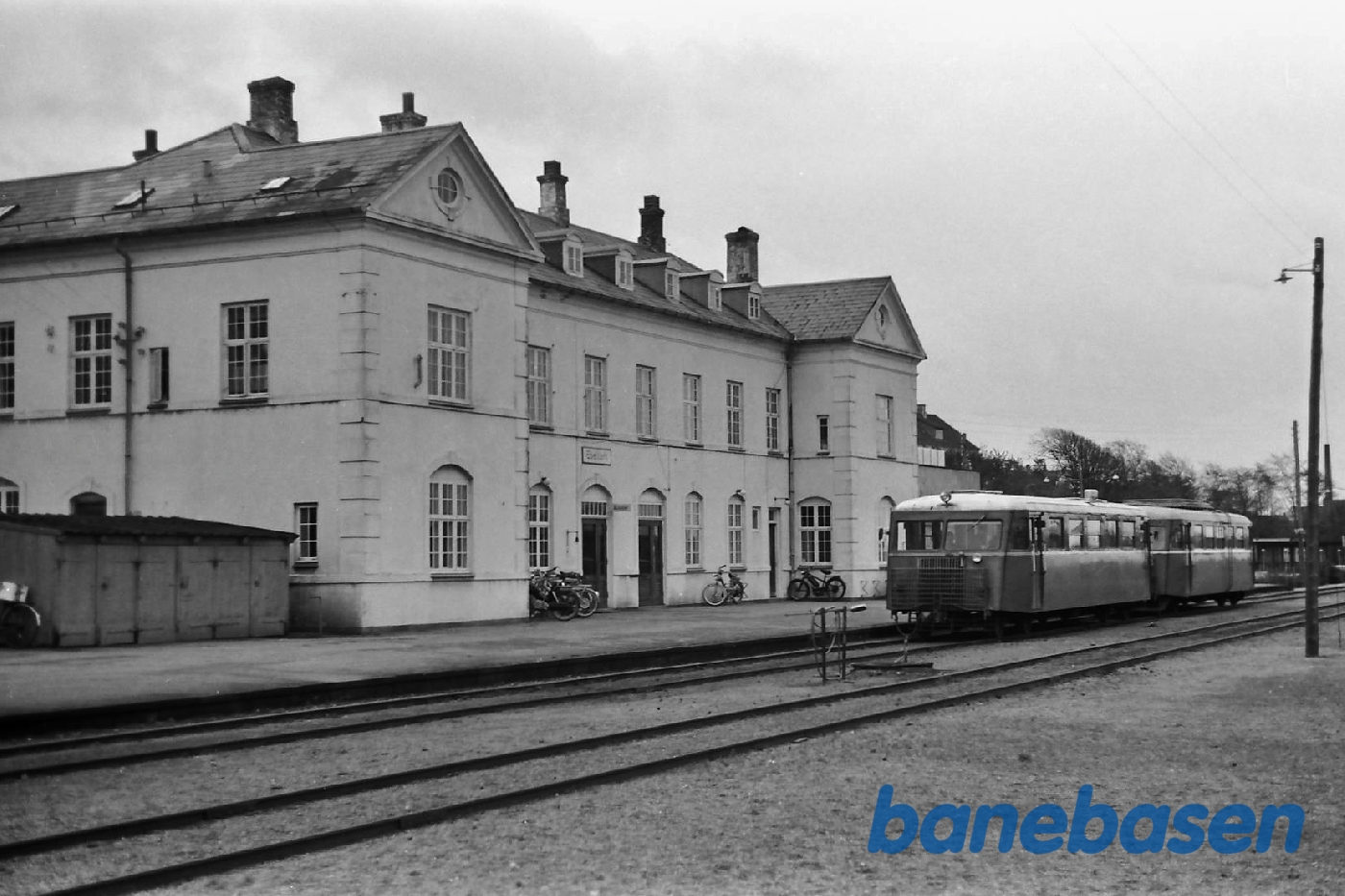 Stationen Stationen