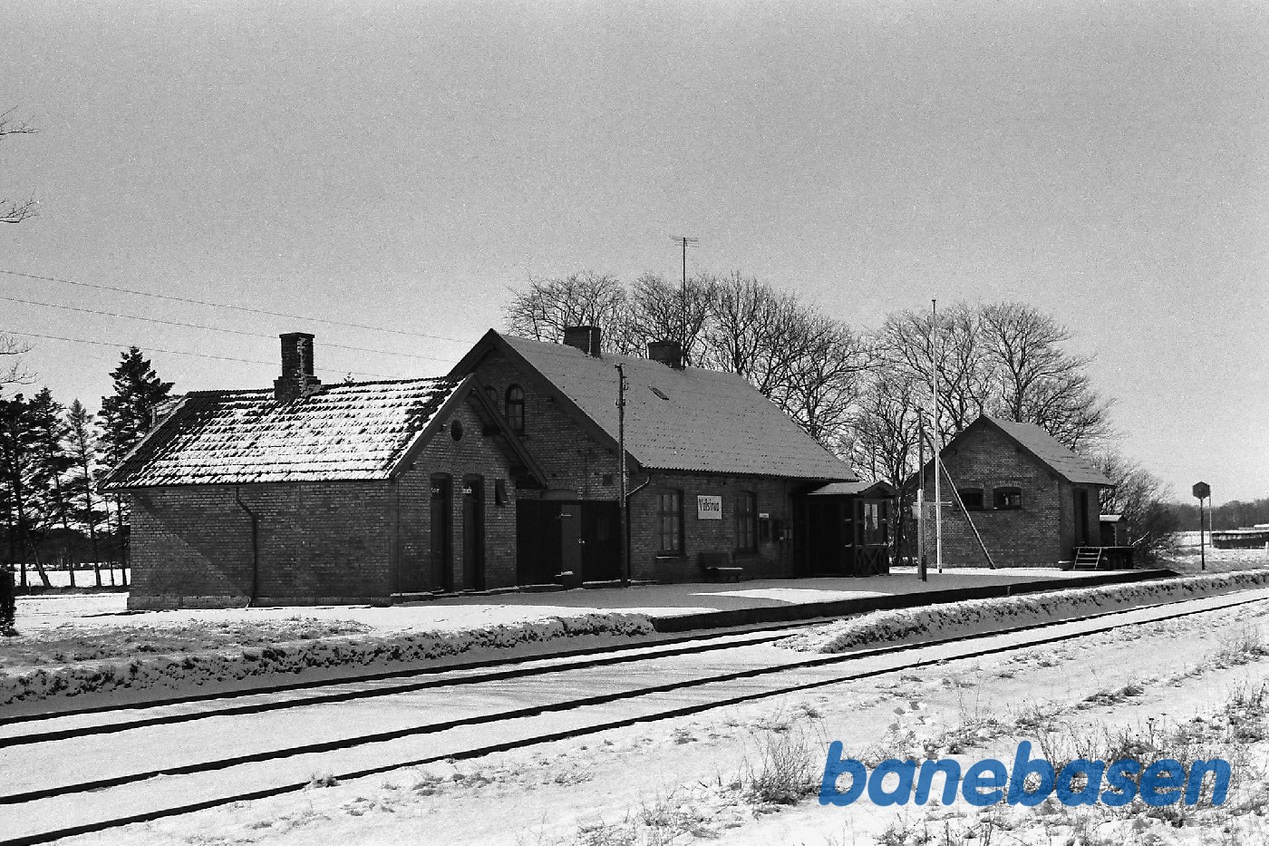 Stationsbygningen Stationsbygningen