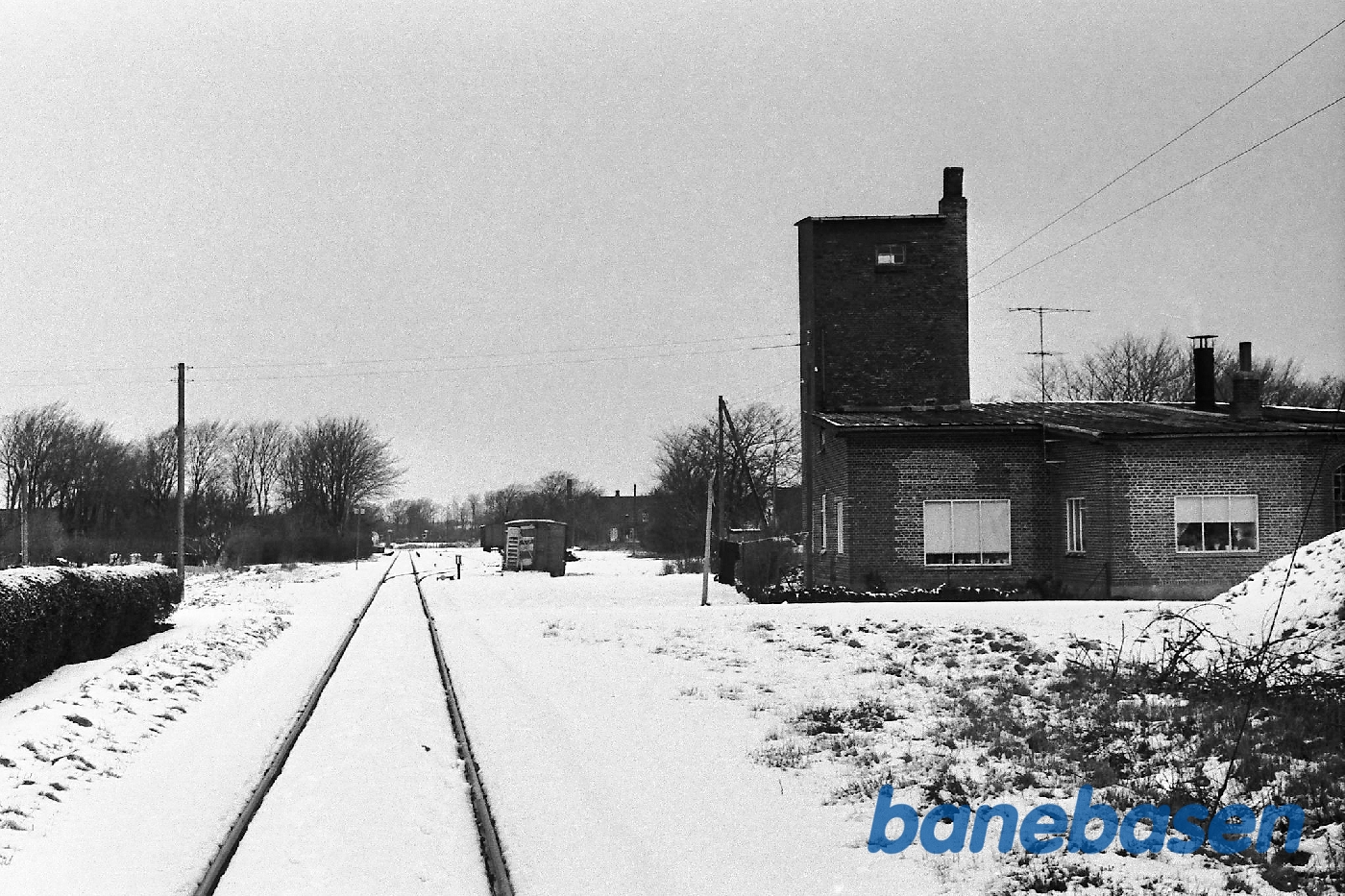 Stationen set fra syd Stationen set fra syd