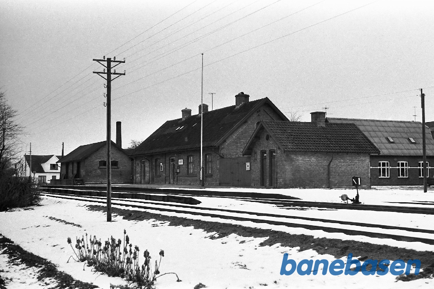 Stationsbygningen Stationsbygningen