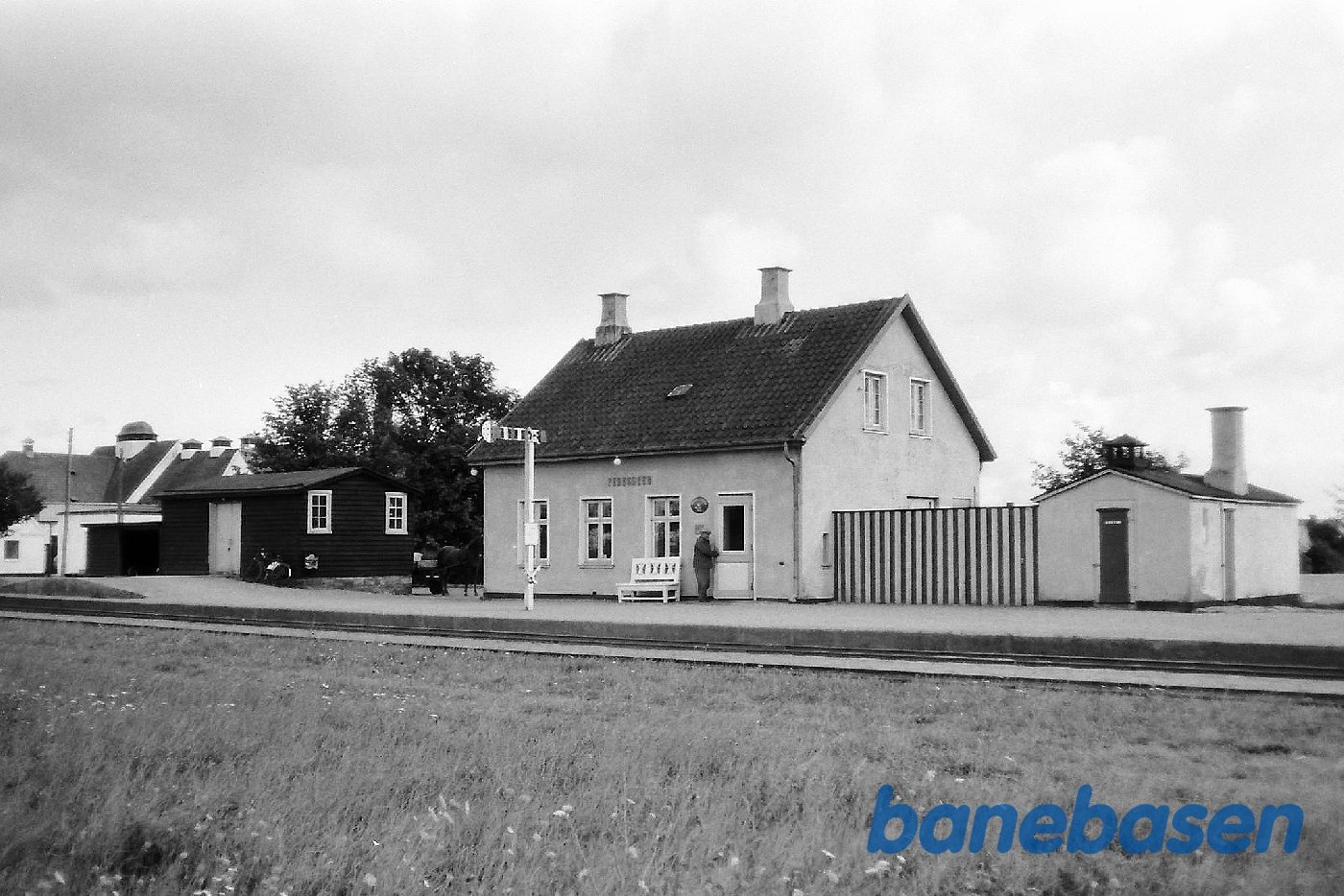 Stationsbygningen Stationsbygningen