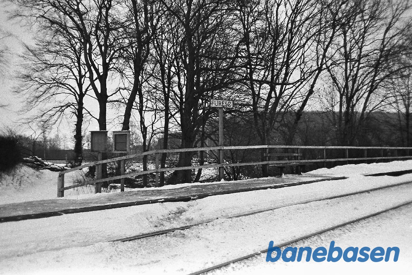 Hareskovbanen. Mølleåbroen lige før Farum Hareskovbanen. Mølleåbroen lige før Farum