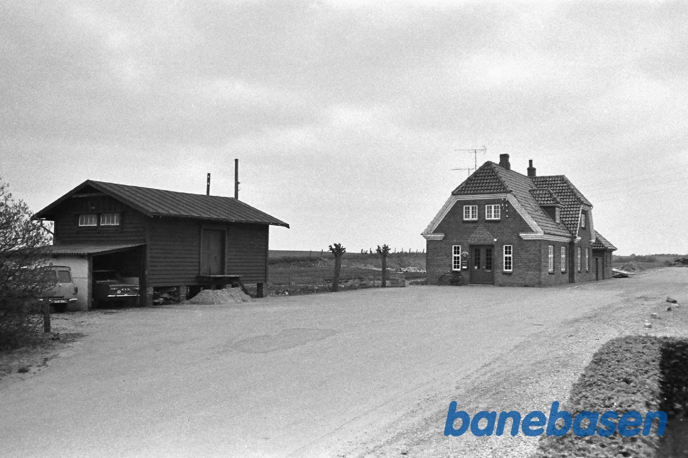 Stationsbygningen Stationsbygningen