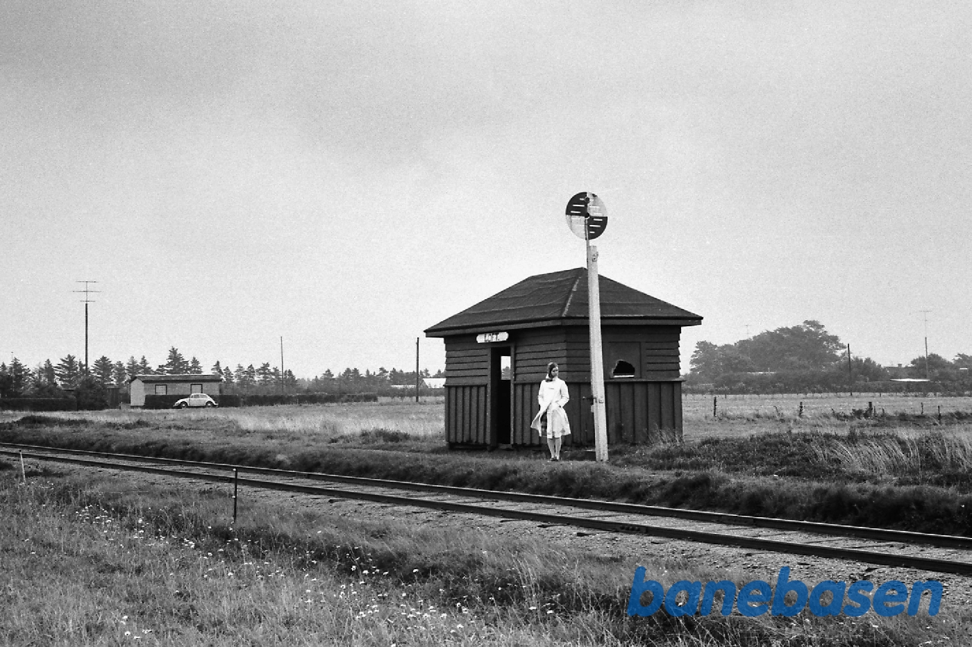 Trinbræt. Indkørsel fra Varde Trinbræt. Indkørsel fra Varde