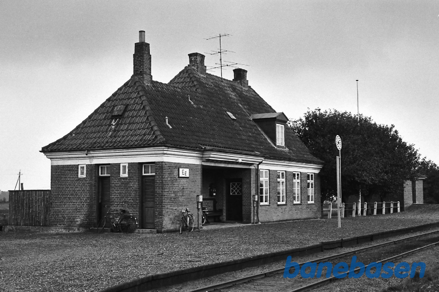 Stationsbygningen Stationsbygningen