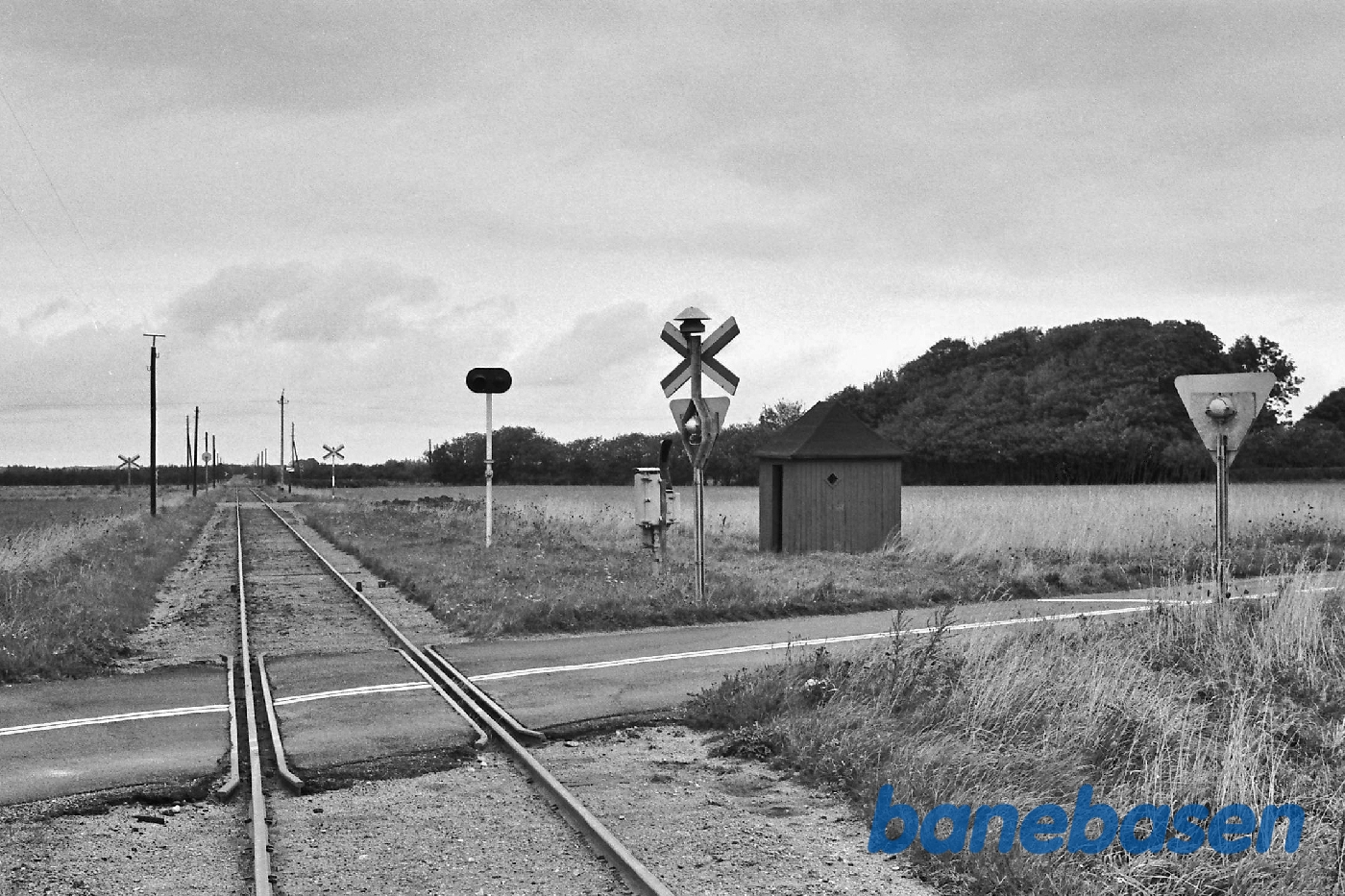 Trinbræt. Indkørsel fra Varde Trinbræt. Indkørsel fra Varde