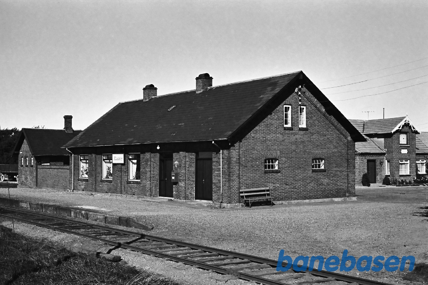 Stationsbygningen Stationsbygningen