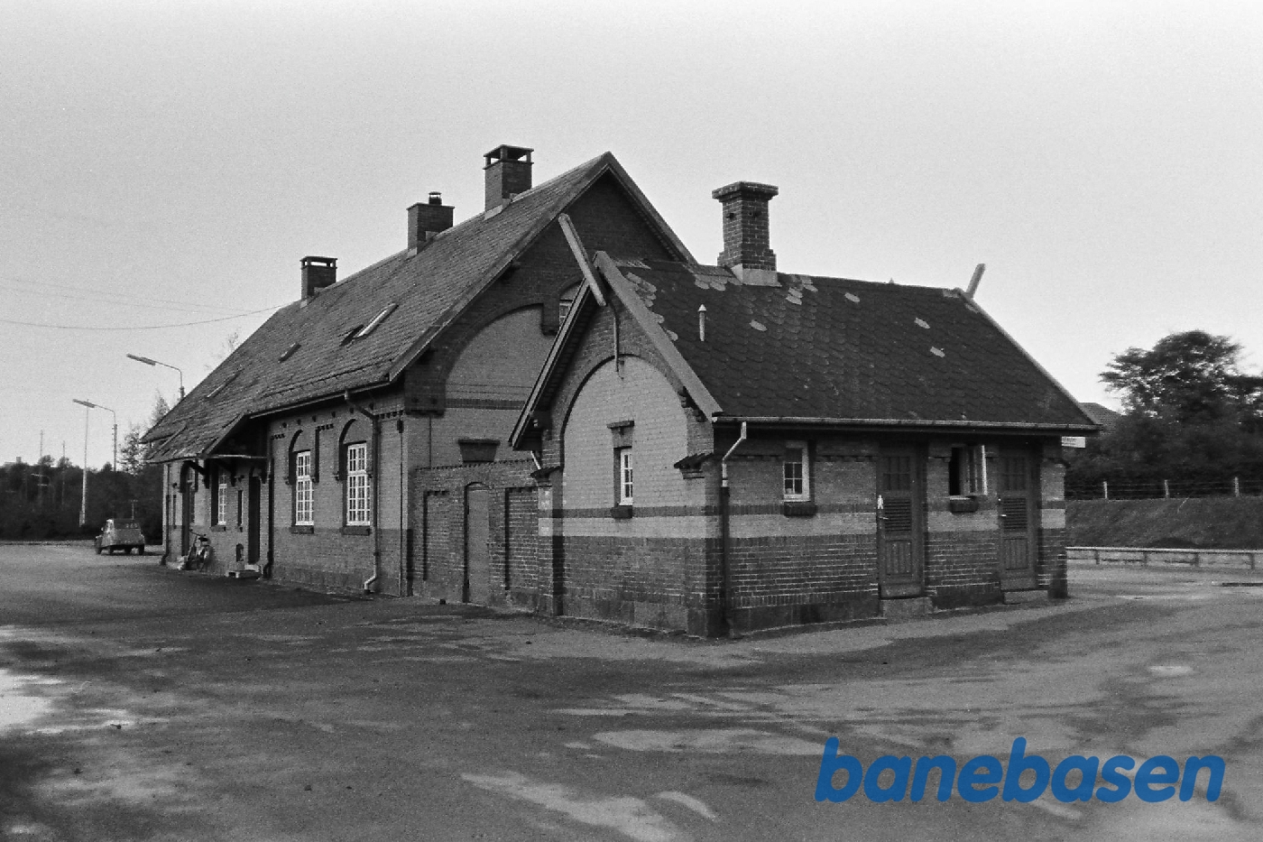 Stationen fra gaden Stationen fra gaden