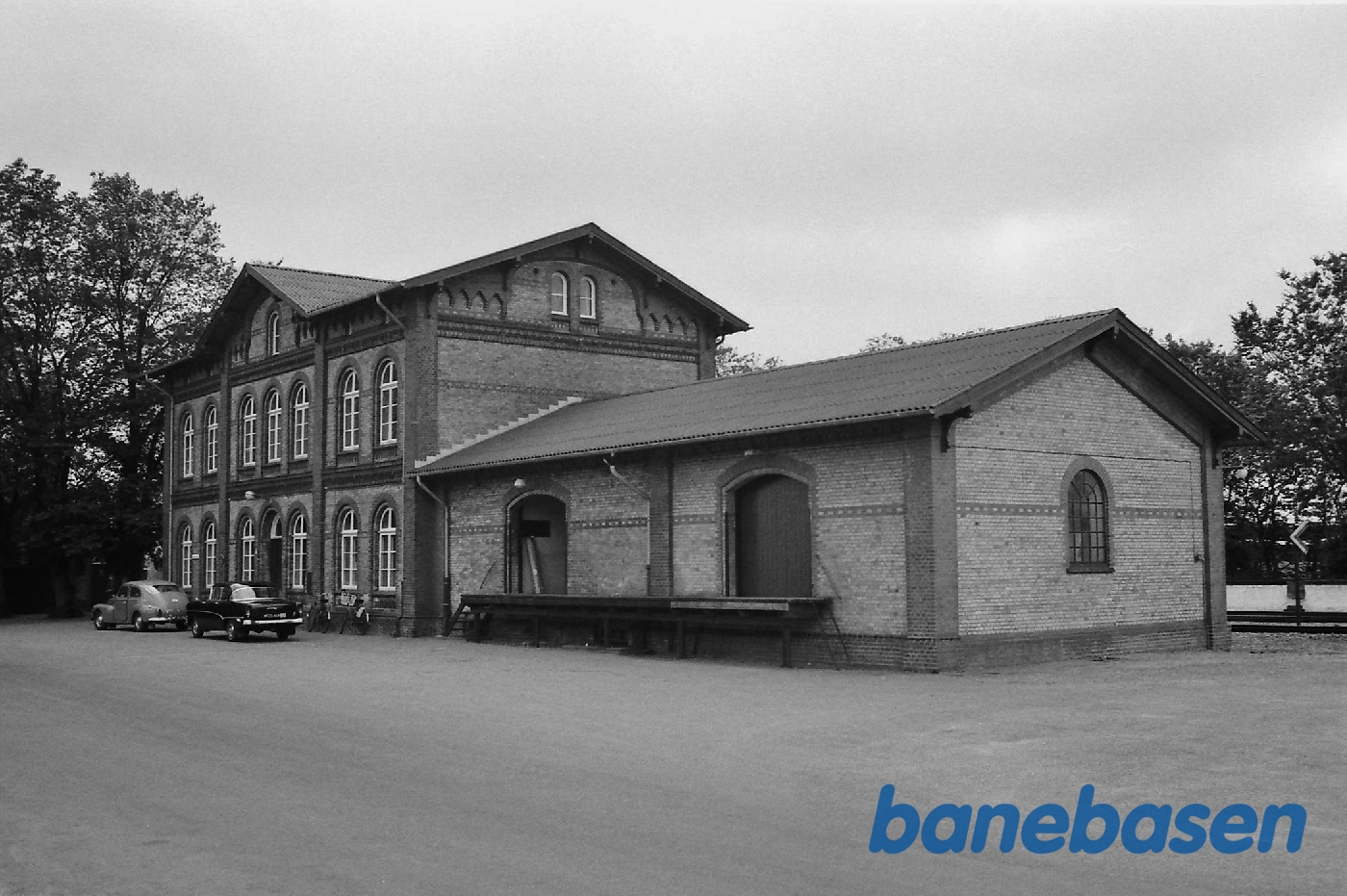 Stationen fra gaden Stationen fra gaden