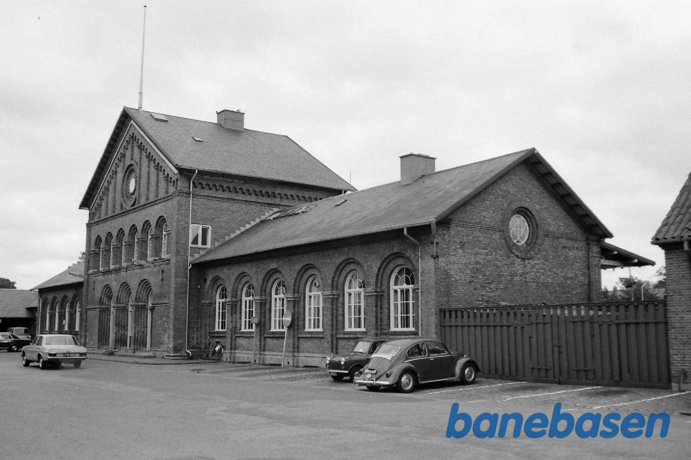 Stationen fra gaden Stationen fra gaden
