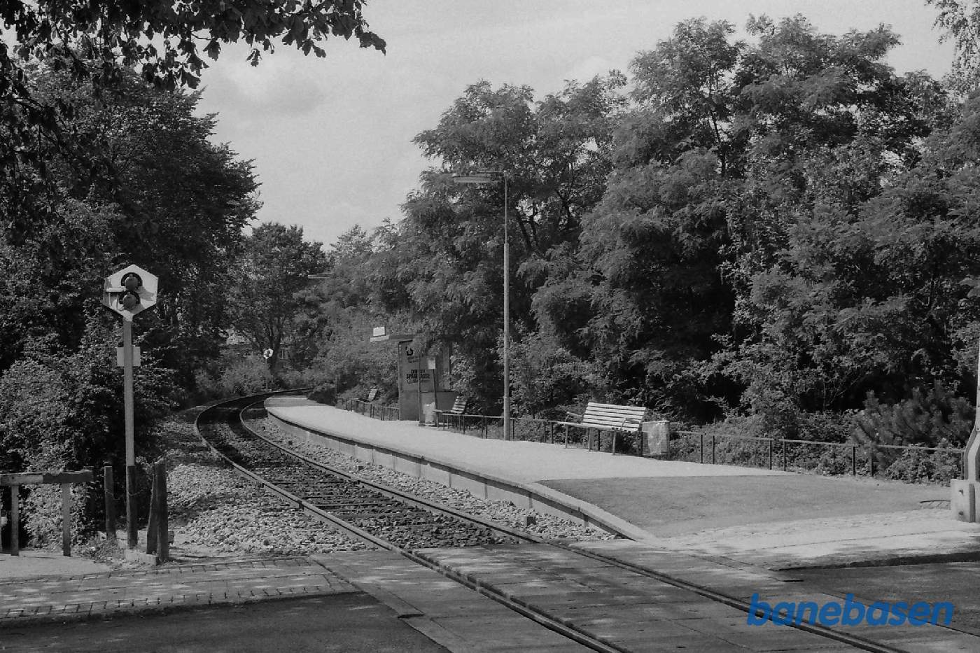 Trinbræt. Nærum siden