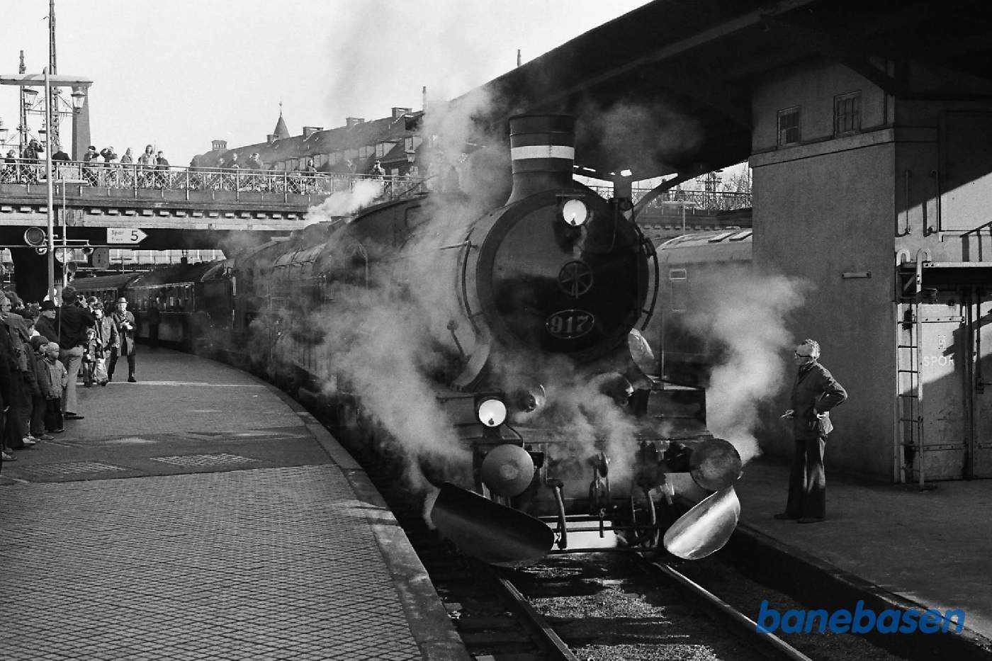 P 917 Indvielsestog Jernbanemuseet 17 - 04 - 1975