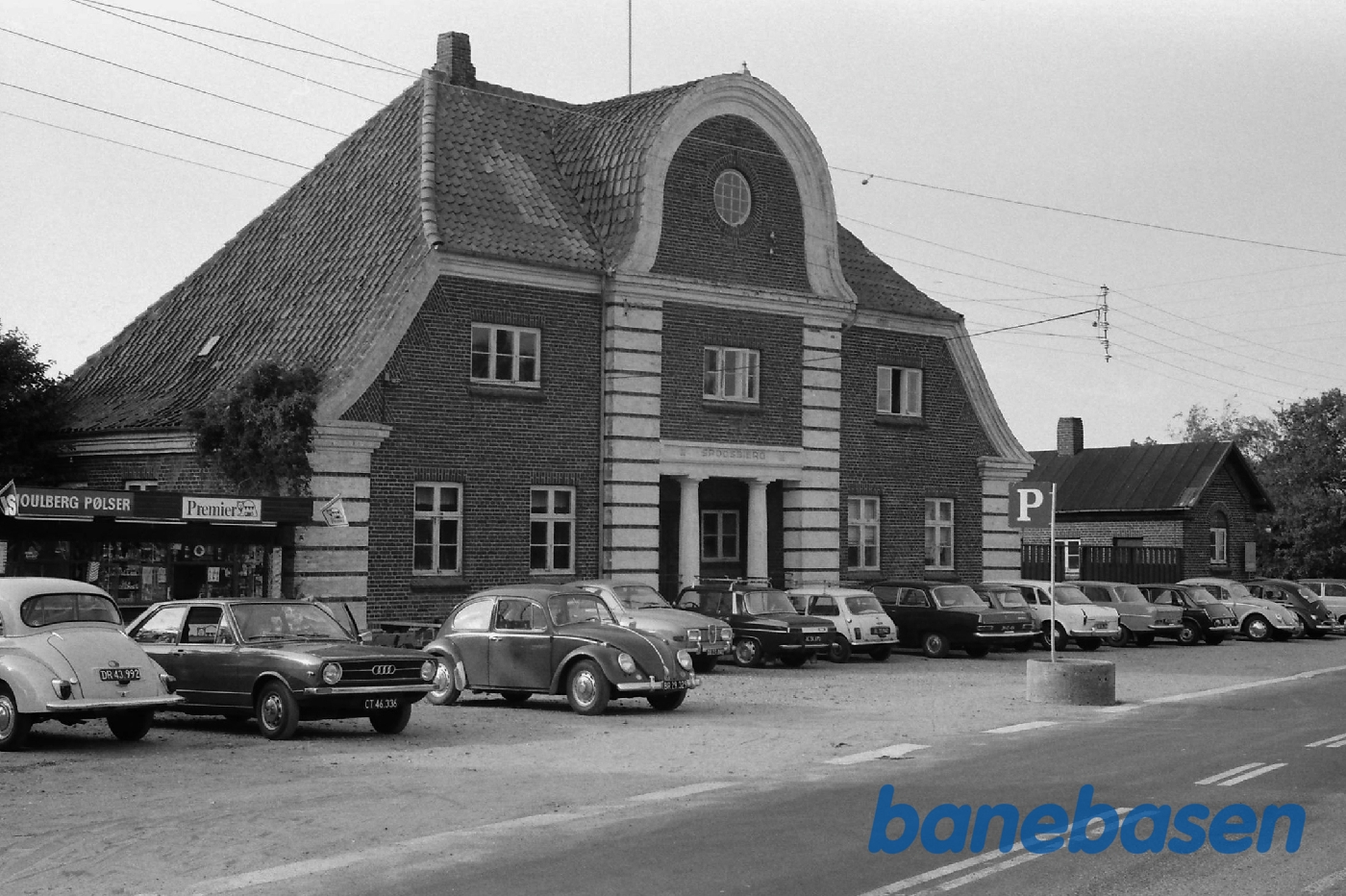Station fra gaden Station fra gaden