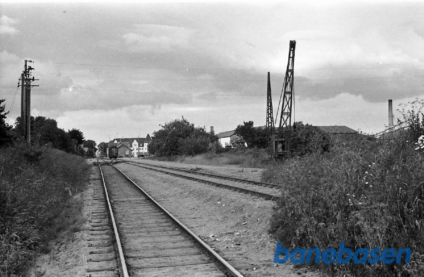 Stationen. Indk. Fra Assens Stationen. Indk. Fra Assens