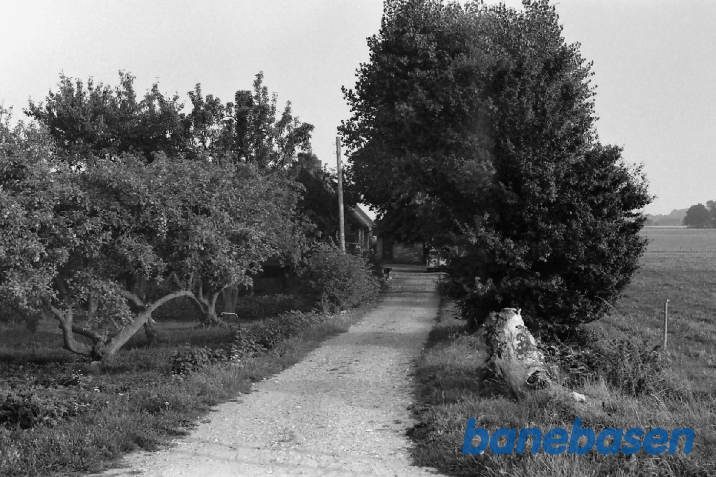 Halling station/trinbræt. Tilkørselsvej Halling station/trinbræt. Tilkørselsvej