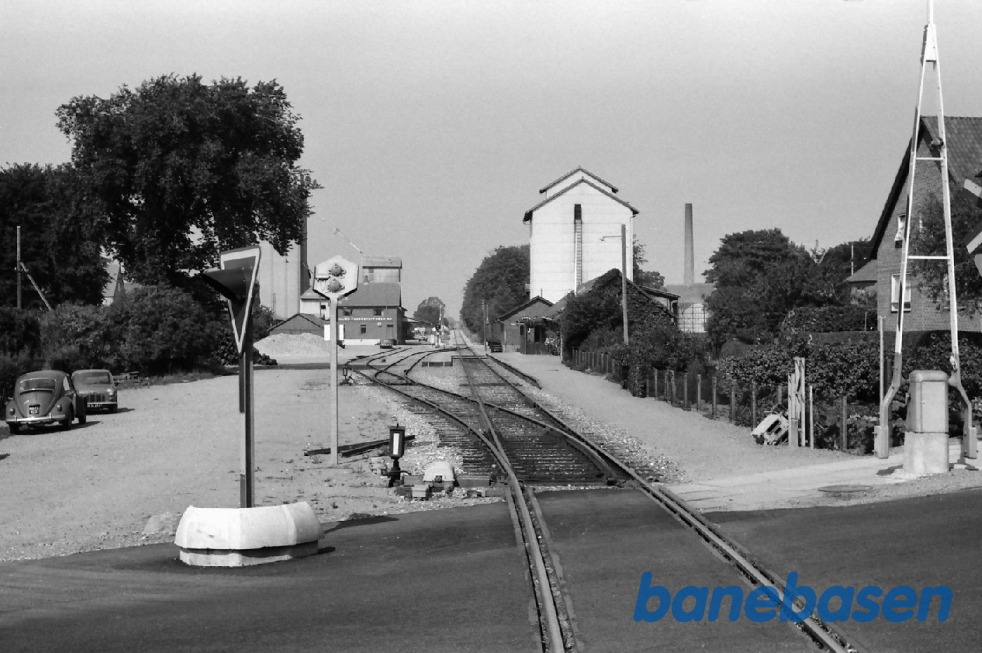 Stationen. Indk fra Hov Stationen. Indk fra Hov