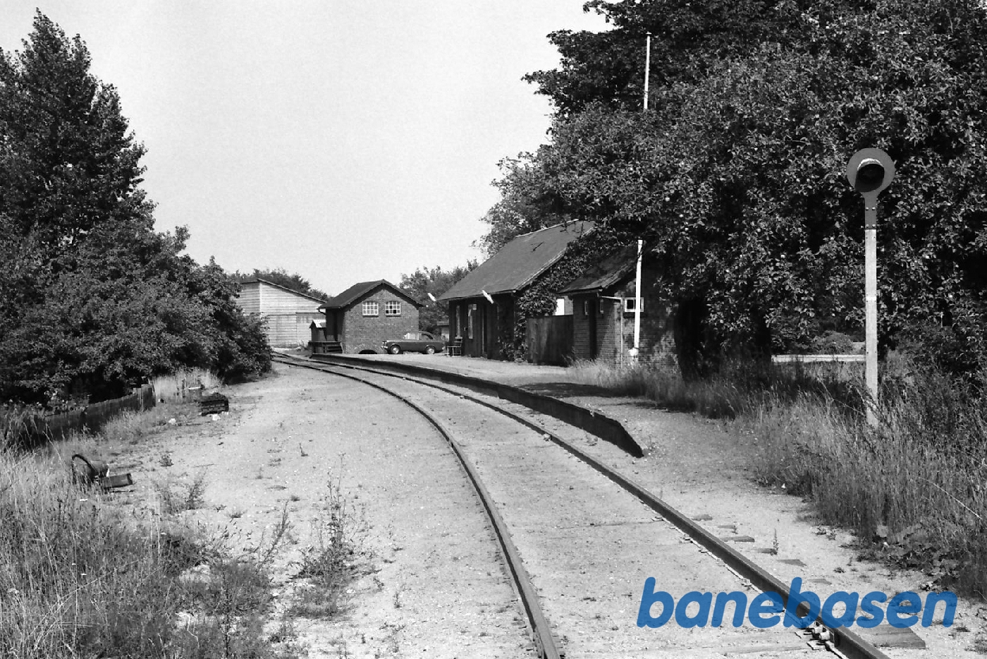 Stationen. Indk fra Hov Stationen. Indk fra Hov