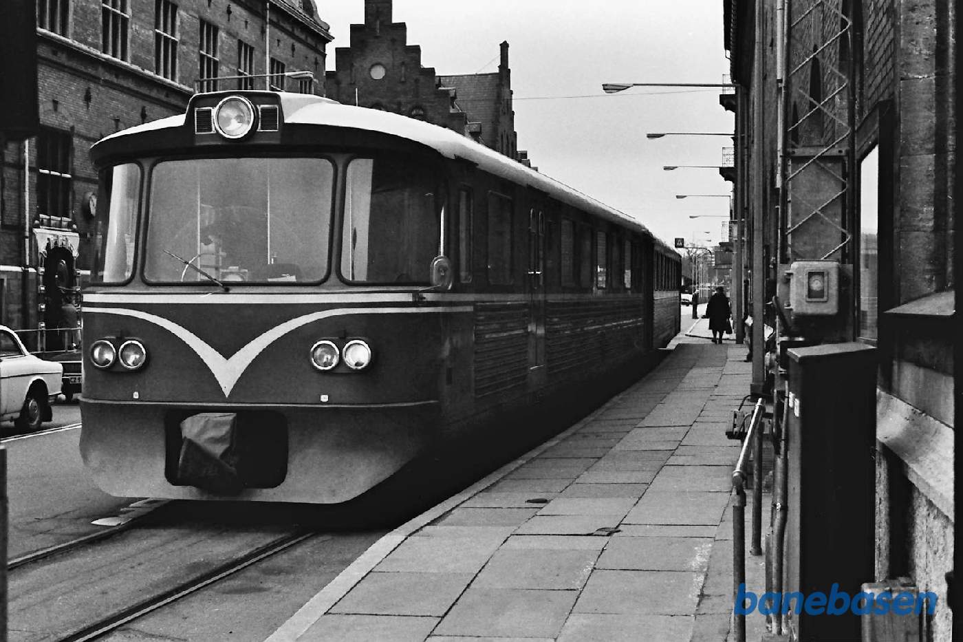 Privatbaneholdepladsen. Indk Privatbaneholdepladsen. Indk