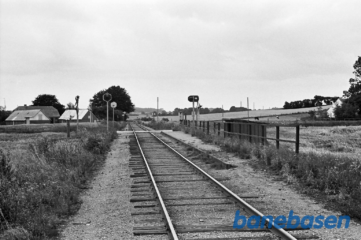 Trinbræt. Indk fra Høng Trinbræt. Indk fra Høng