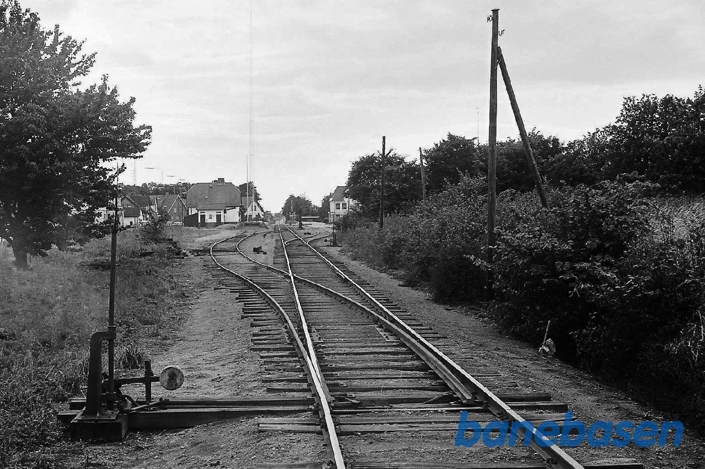 Stationen. Indk fra Tølløse Falsk lys Stationen. Indk fra Tølløse Falsk lys
