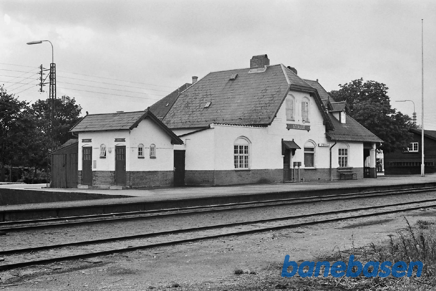 Station fra perron Station fra perron