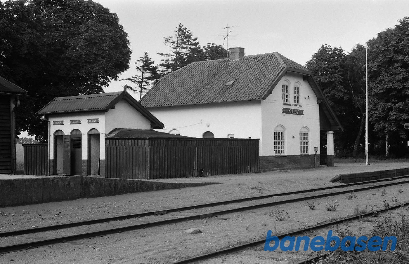 Station fra perron Station fra perron