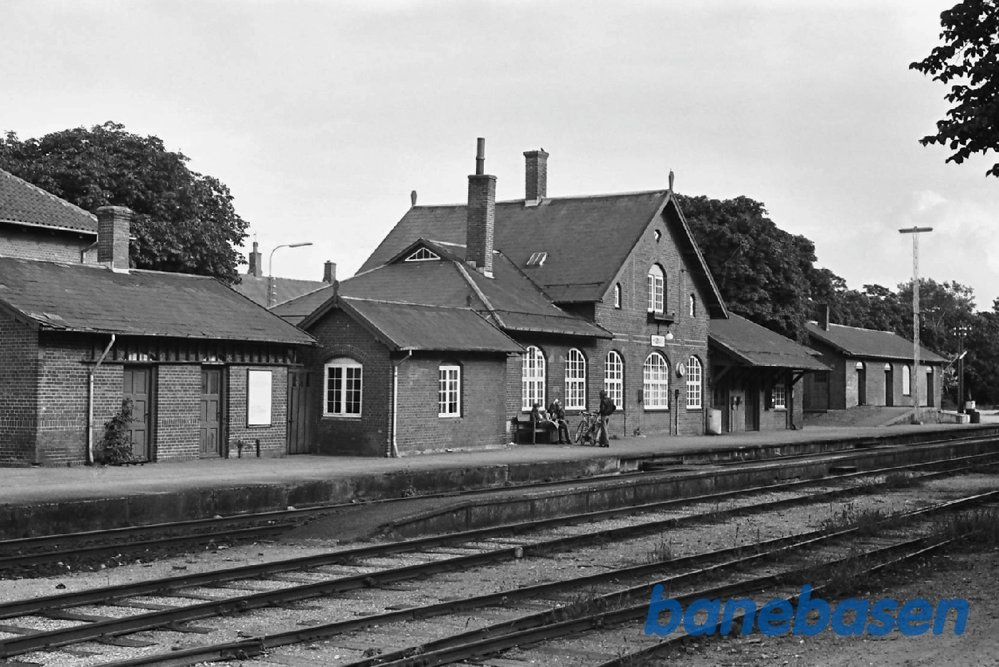 Station fra perron Station fra perron