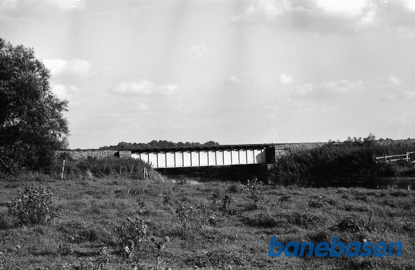 Bro fra vest over Landkanalen Bro fra vest over Landkanalen