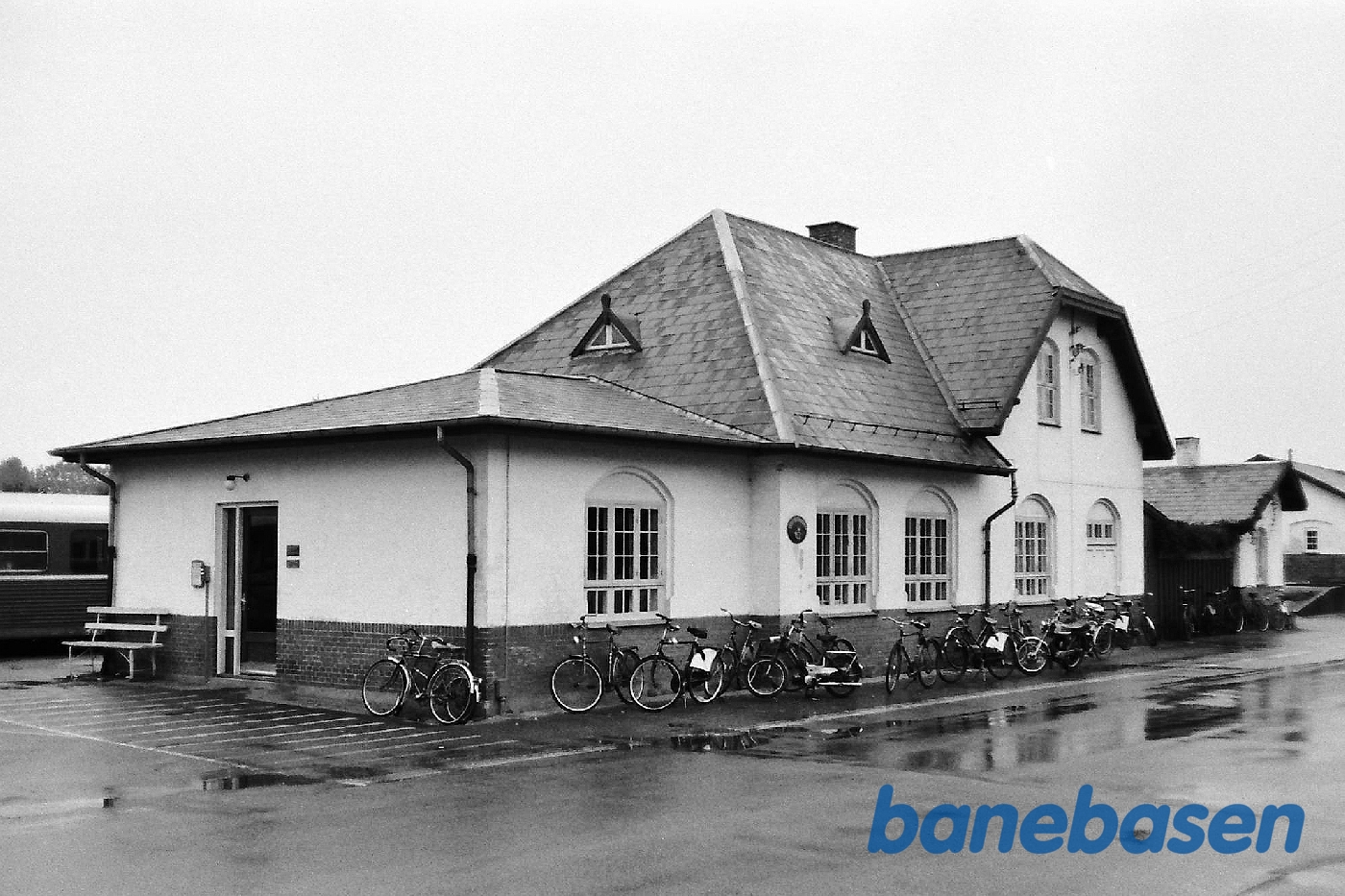 Stationen fra gaden Stationen fra gaden