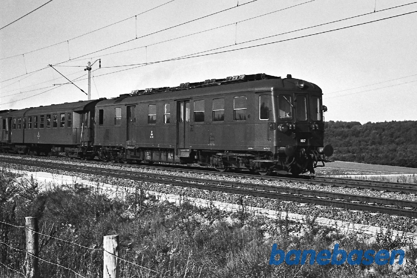 Mo 1827 + Clm + Mo 1817 Mo 1827 + Clm + Mo 1817