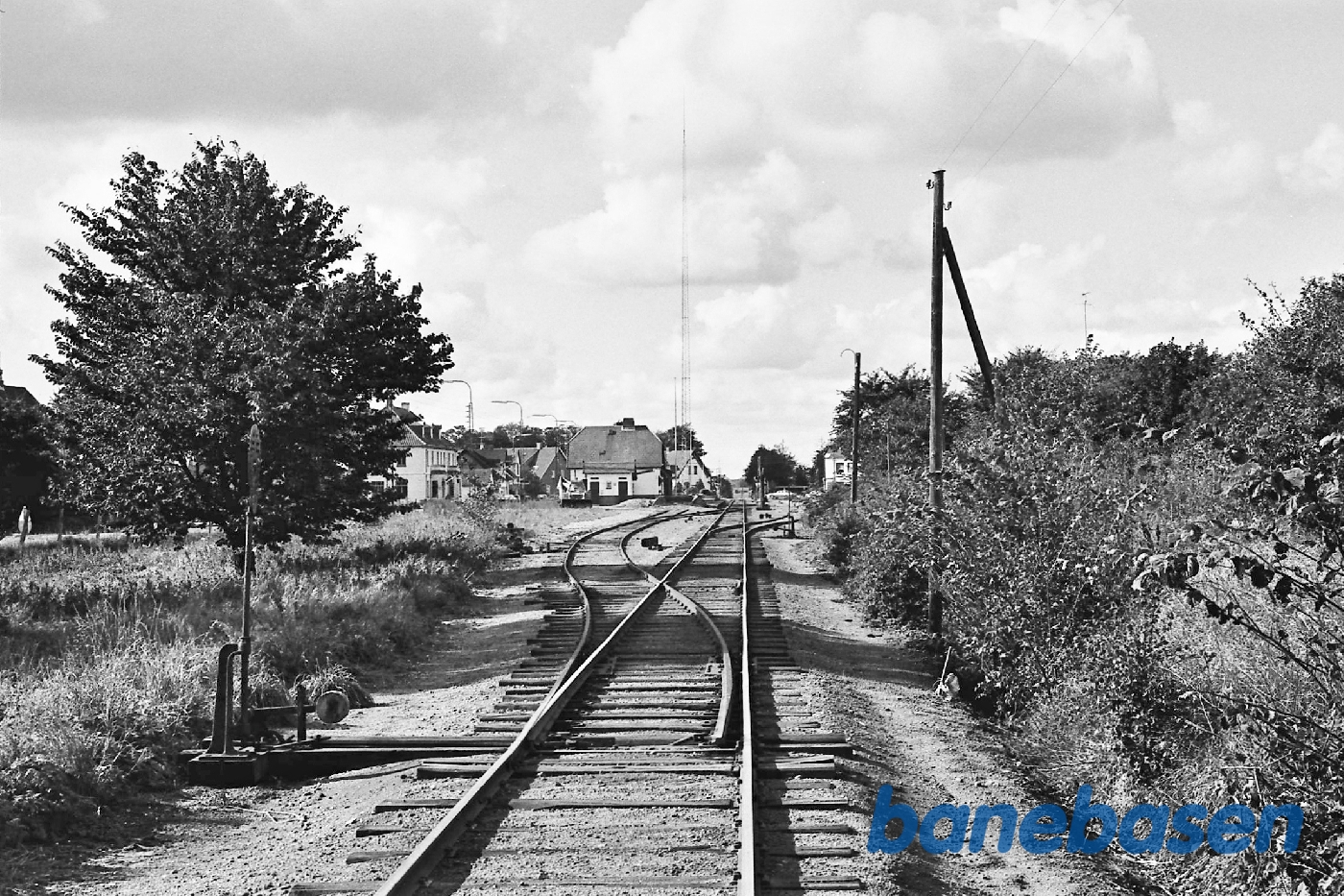 Indkørsel fra Tølløse Indkørsel fra Tølløse