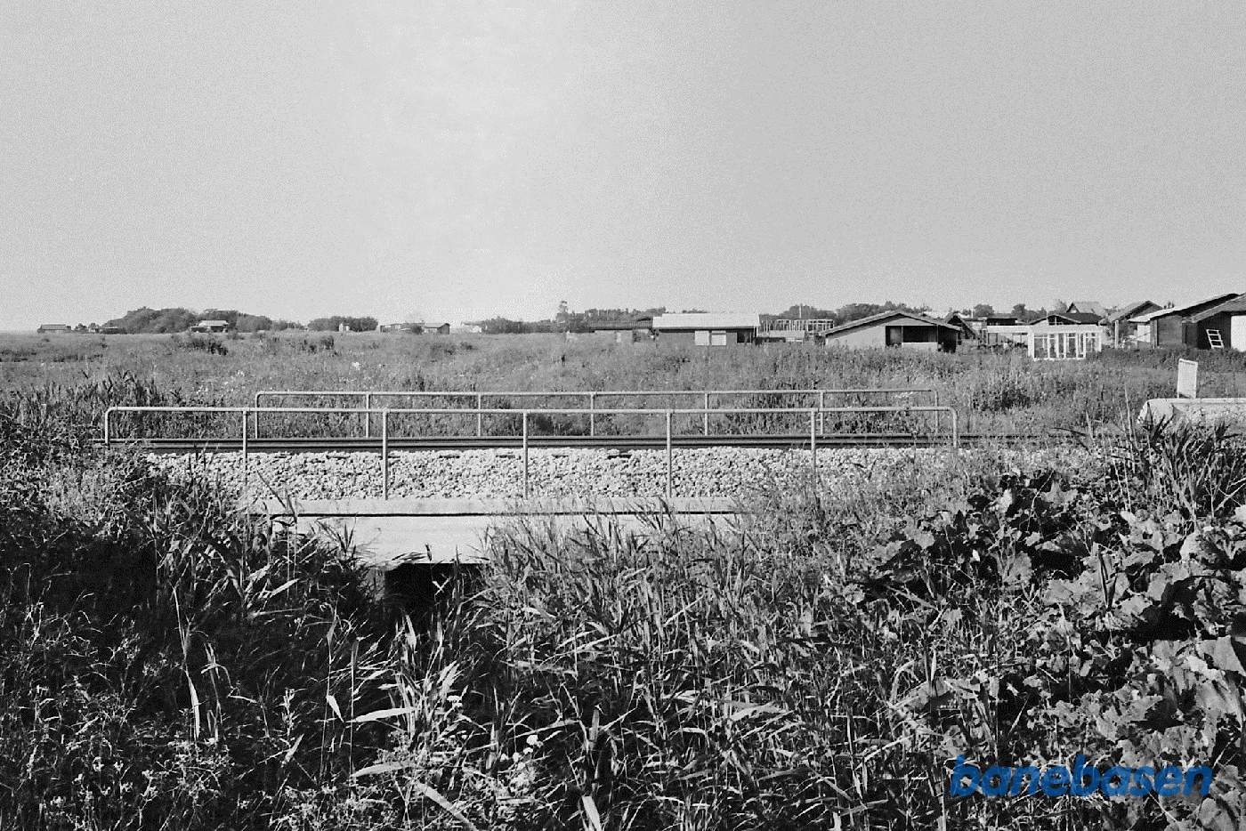 Bro over å fra øst