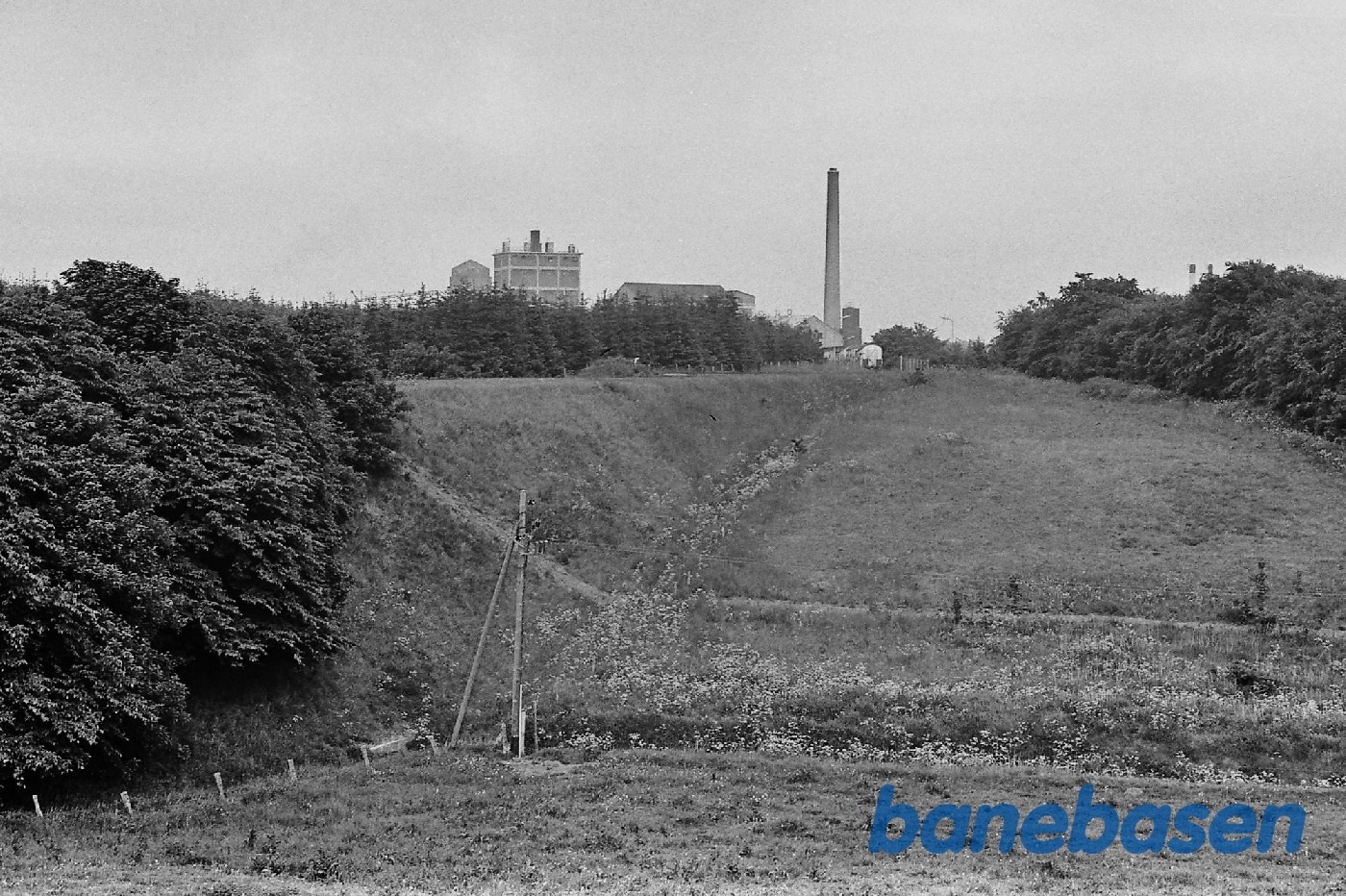 Dæmning over Lundegårdsbæk Dæmning over Lundegårdsbæk