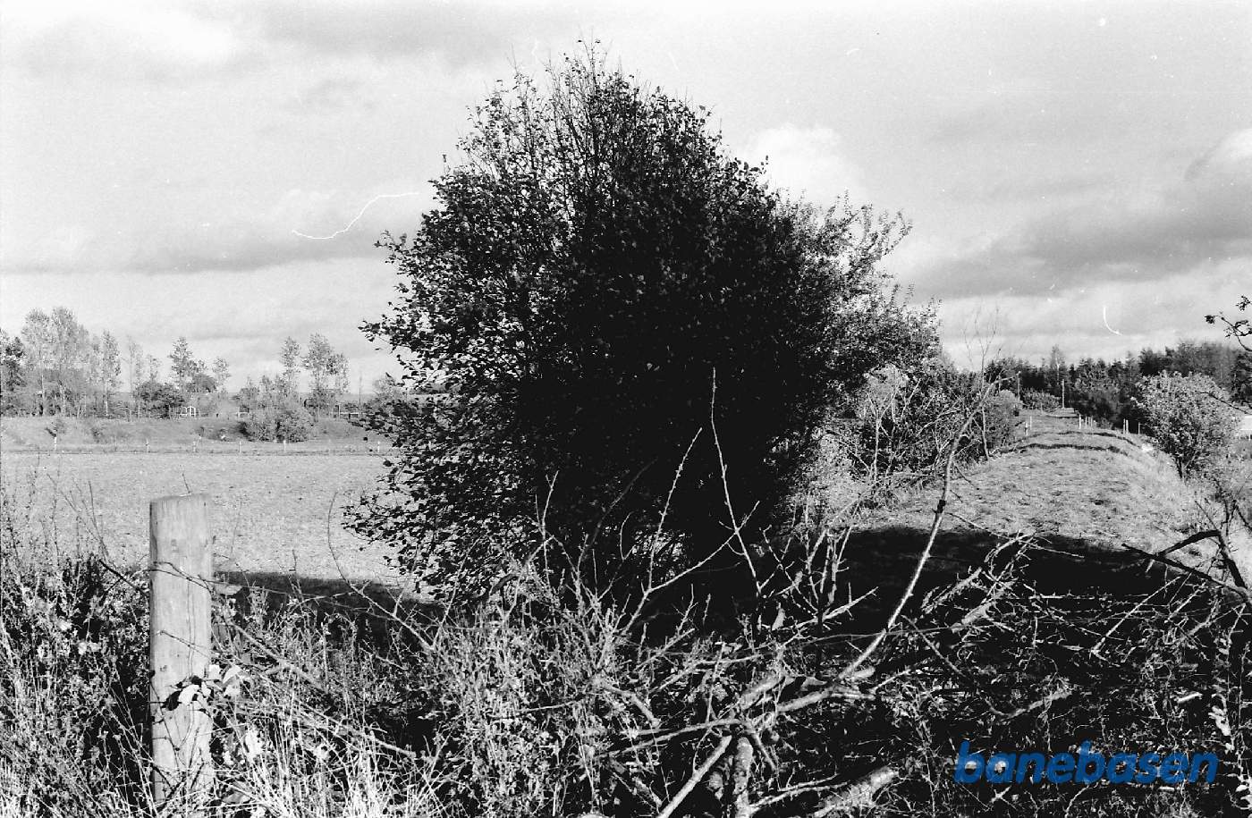 Banedæmningerne ude for Slangerup mod Farum