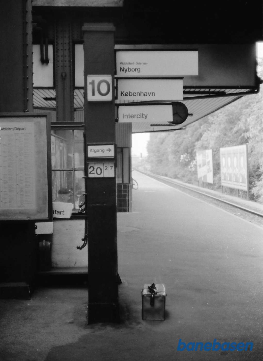 Fredericia ny banegård. Perron, spor 10 Fredericia ny banegård. Perron, spor 10