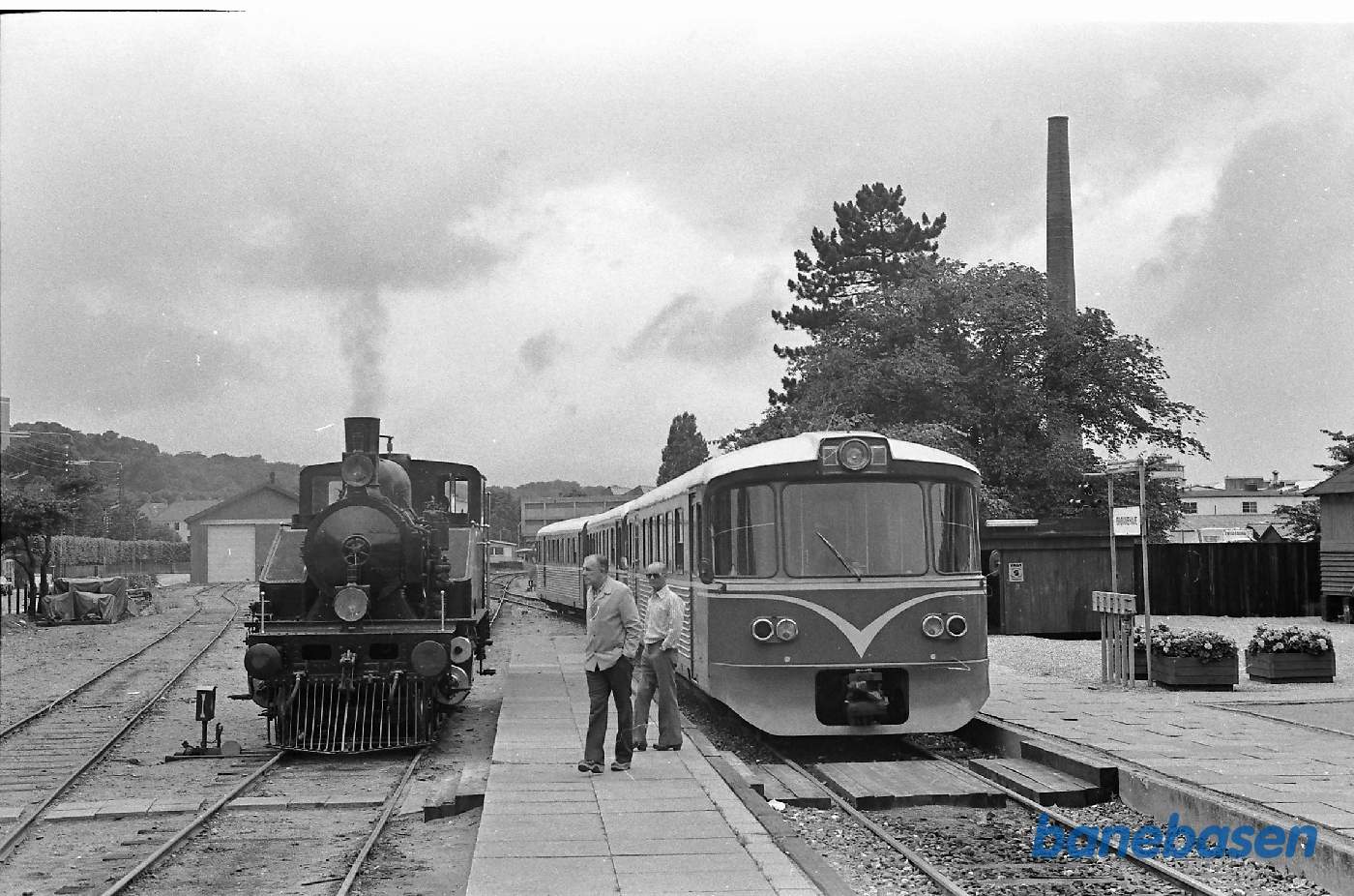 NSJK. OKMJ 14 på Grønnehave station med Y-tog