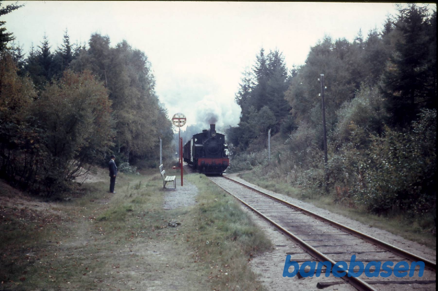 HOJ L 406 med særtog for DMJK. Ørnsø trinbræt HOJ L 406 med særtog for DMJK. Ørnsø trinbræt