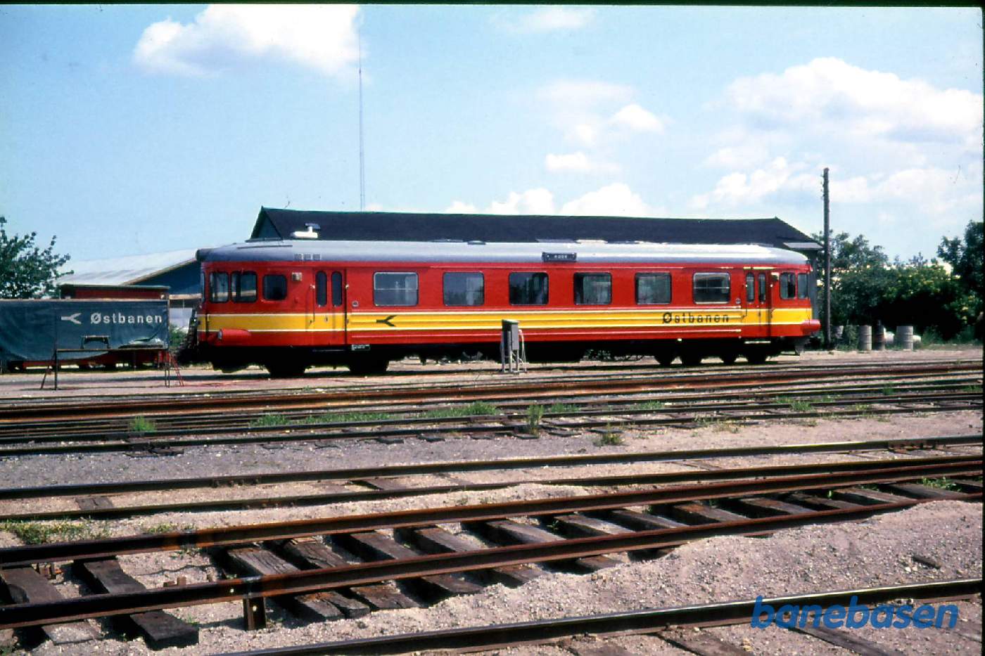 Daddelæske på Hårlev station Daddelæske på Hårlev station