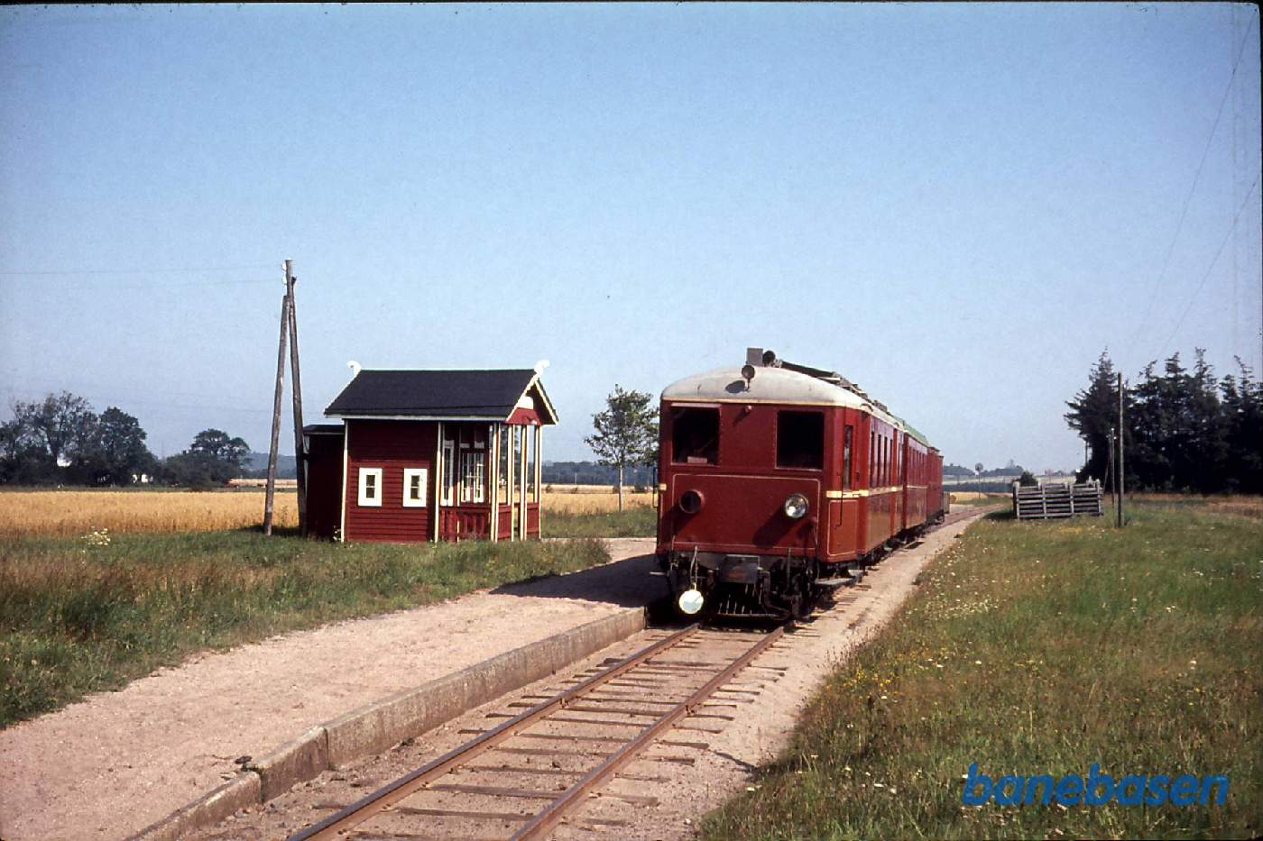 M5 ved Tvillinggaard trinbræt M5 ved Tvillinggaard trinbræt