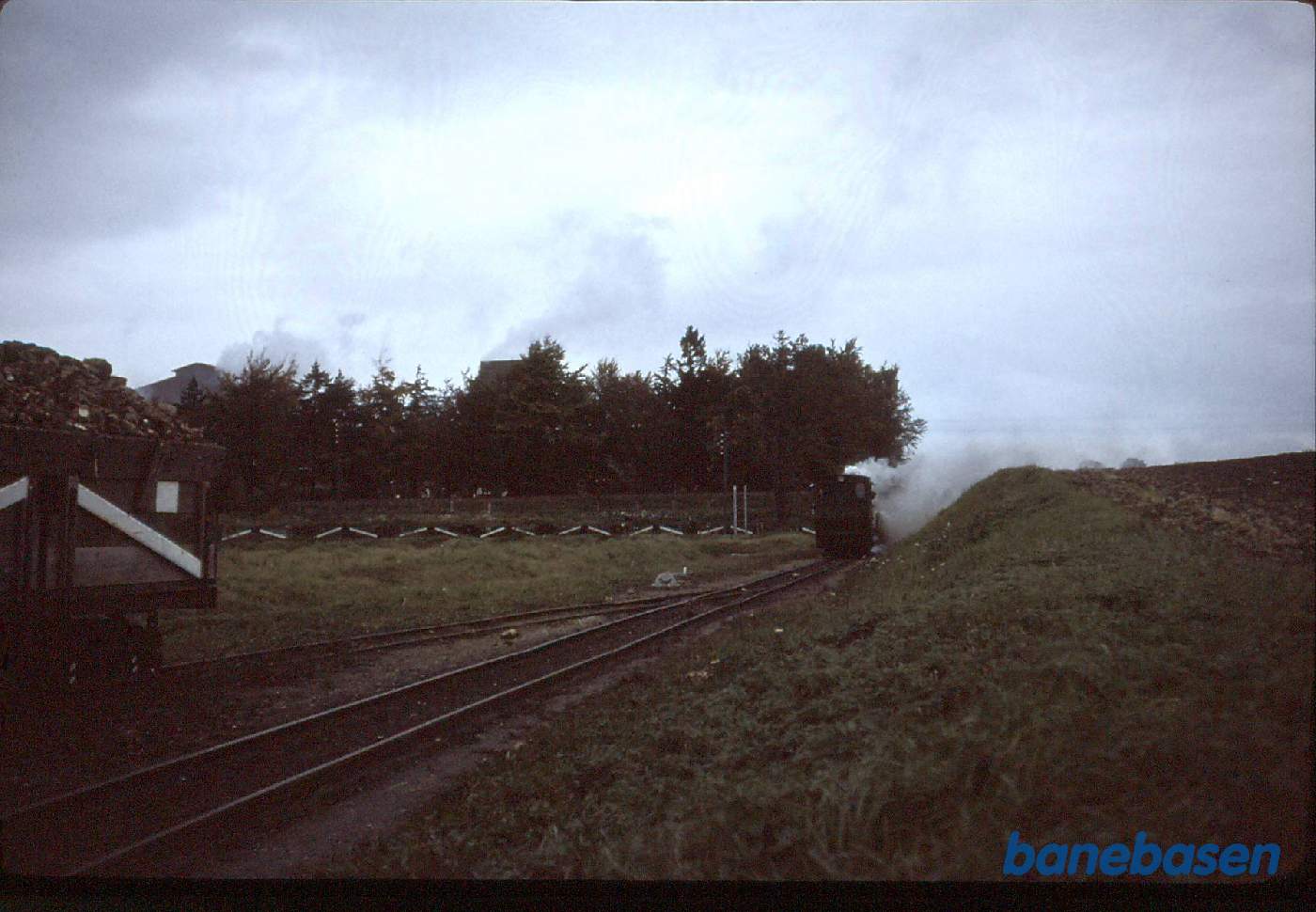 Sukkerroebaner. Saxkøbing. Tog kører ud med roeaffald