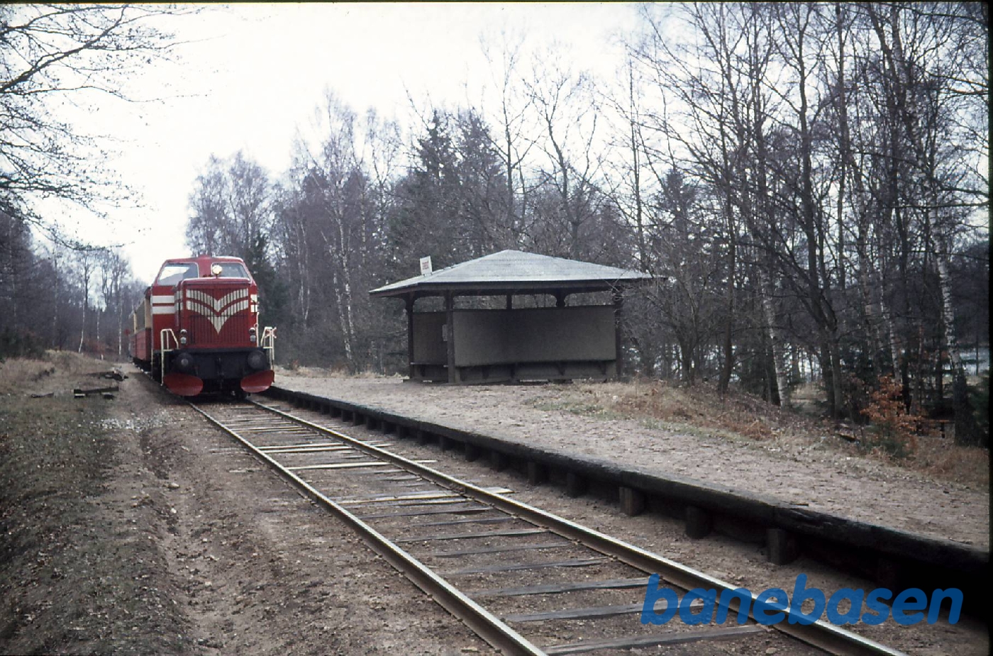 Tur med GDS L2 og C41 og C42 på Gribskovbanen. Gribsø trinbræt Tur med GDS L2 og C41 og C42 på Gribskovbanen. Gribsø trinbræt