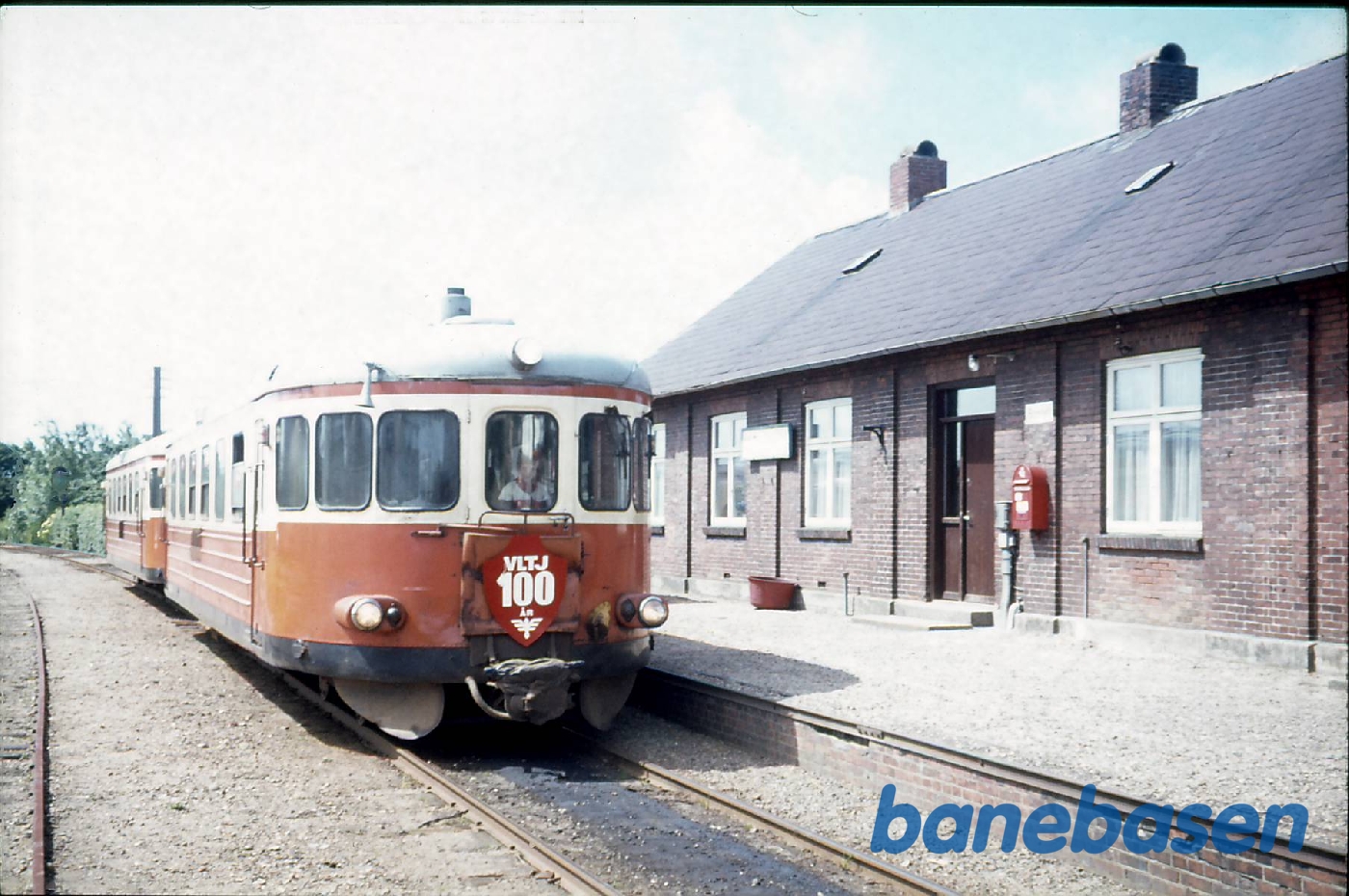 VLTJ 75 års jubilæum. Jubilæumstog på Bonnet station VLTJ 75 års jubilæum. Jubilæumstog på Bonnet station