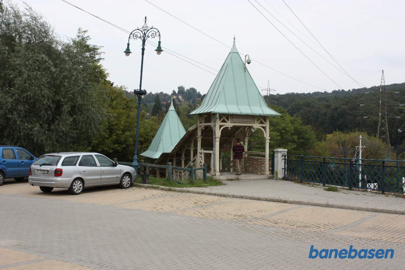 Budapest. Børnebanen. Hüvösvölgy. Nedgang til sporvogn