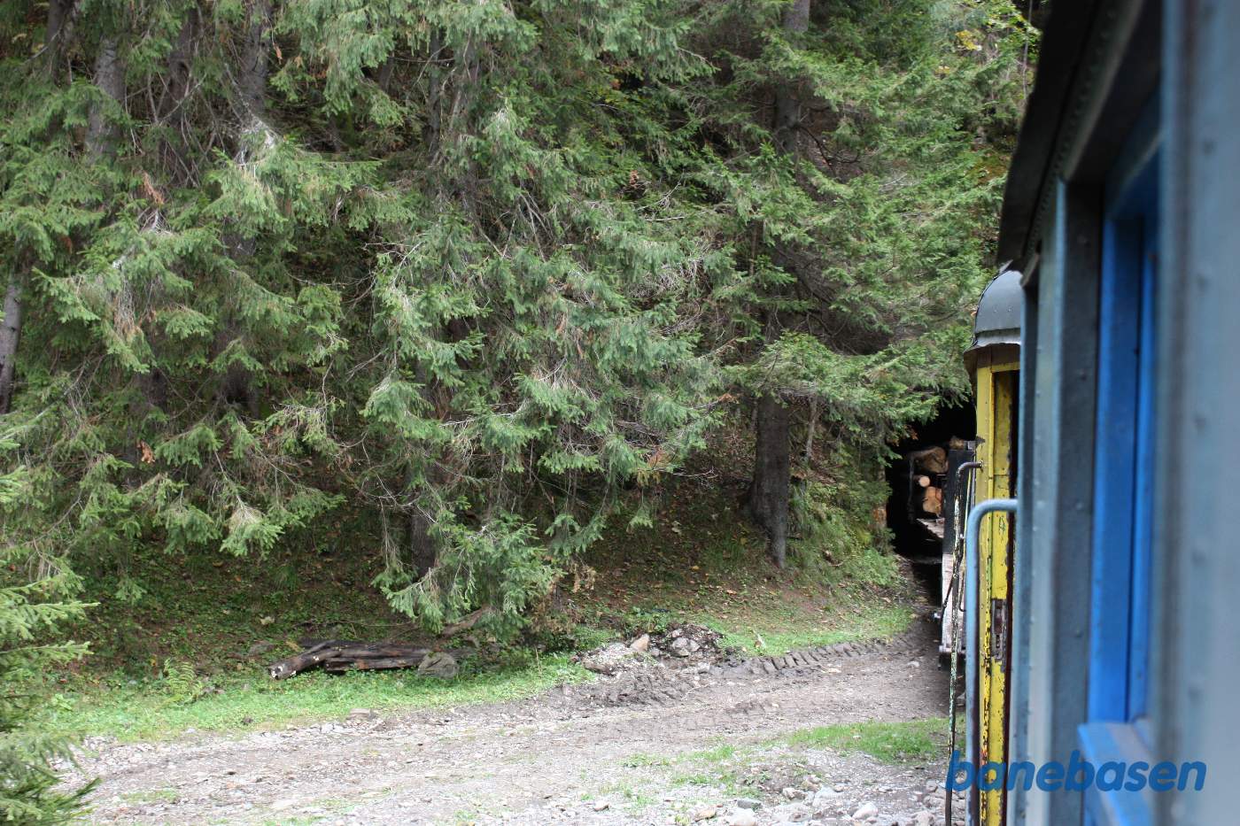 Billede fra turen tilbage. På vej ud af tunnel