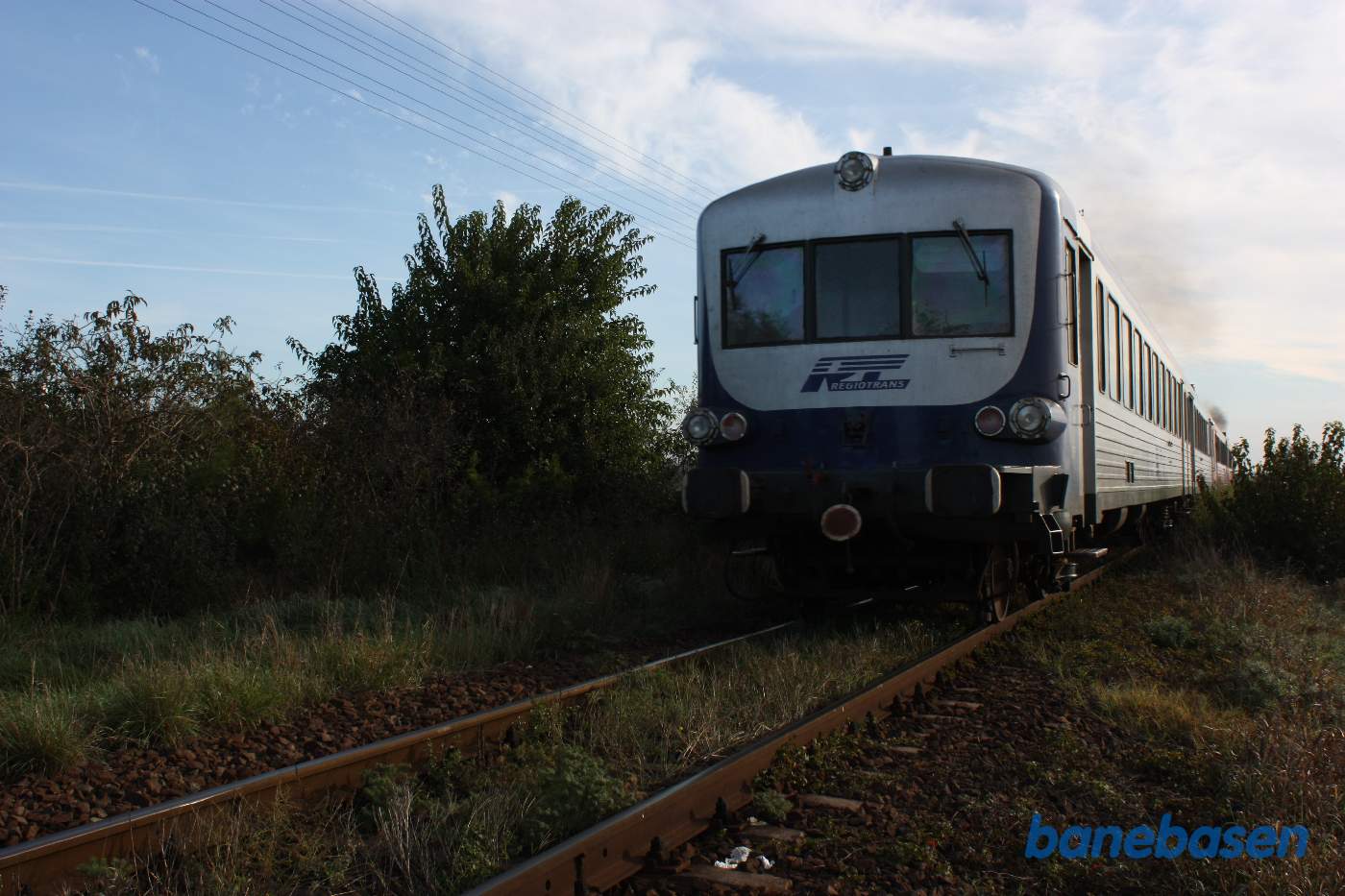 Undervejs til Sinicolaul Mare. Trinbrættet Munor. Motortog